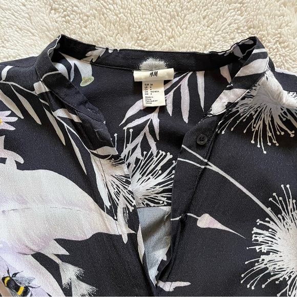 ✨SOLD✨ H&M x Anna Glover • Long Sleeve Button Down Dress with Tie - Picture 5 of 9